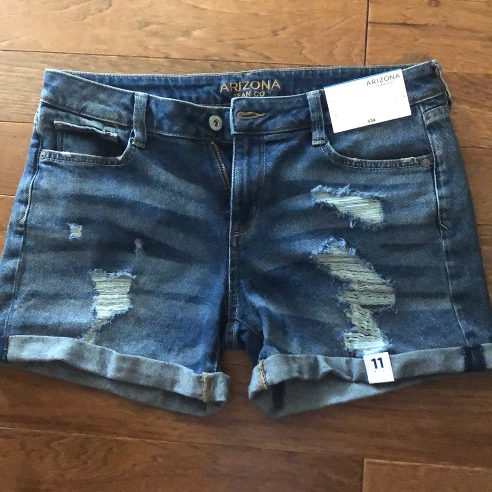 Arizona Jean shorts with tags. Size 11 in juniors